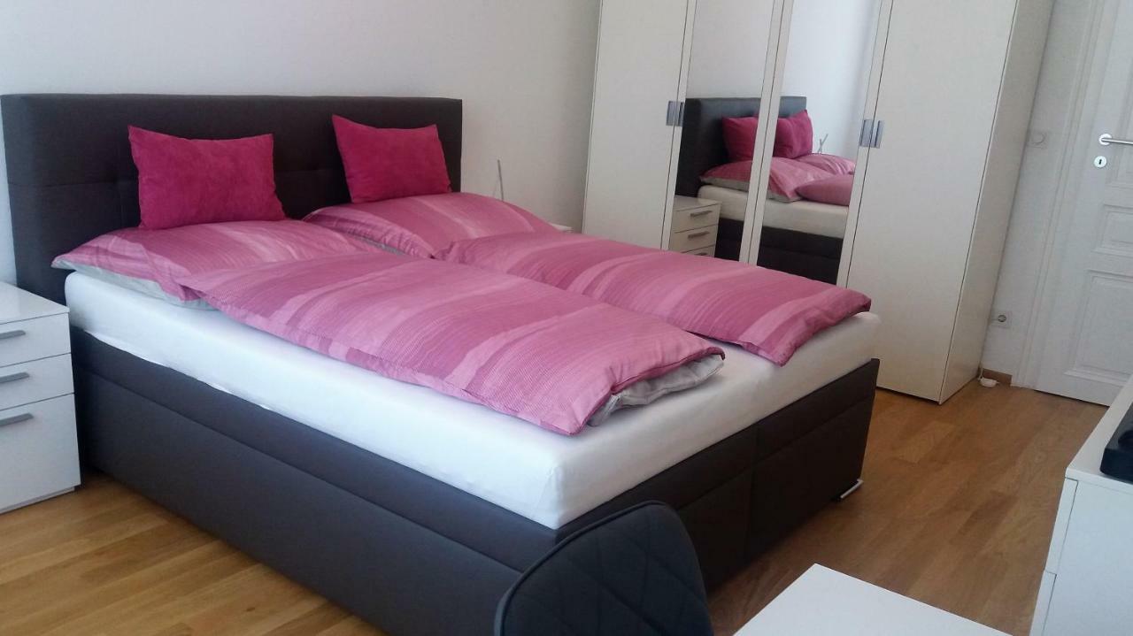 Kurzzeit-Apartment Nussdorf Vienna Luaran gambar